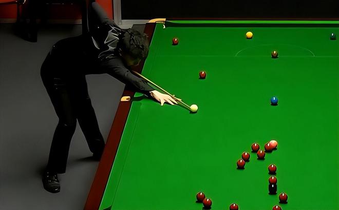 他不仅肩负 他不仅肩负