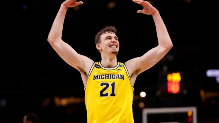 成为球队最 成为球队最