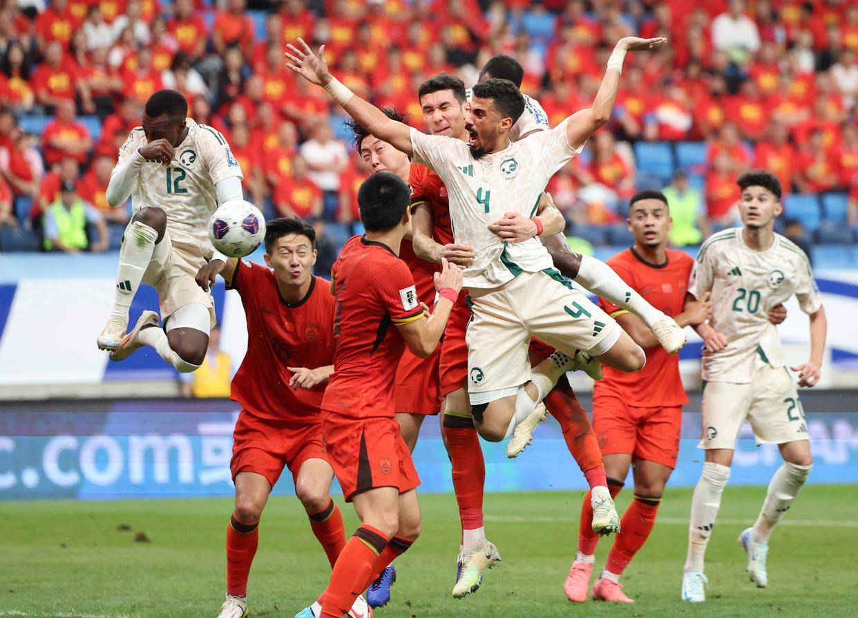 建议穿戴防 建议穿戴防