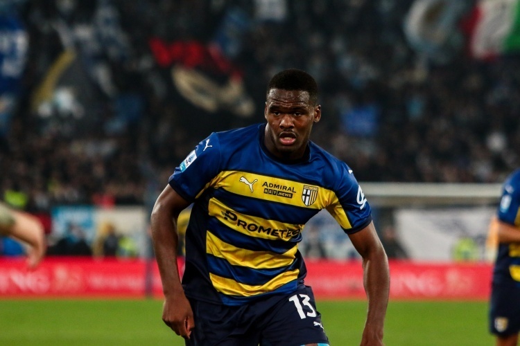 开场后不久 开场后不久