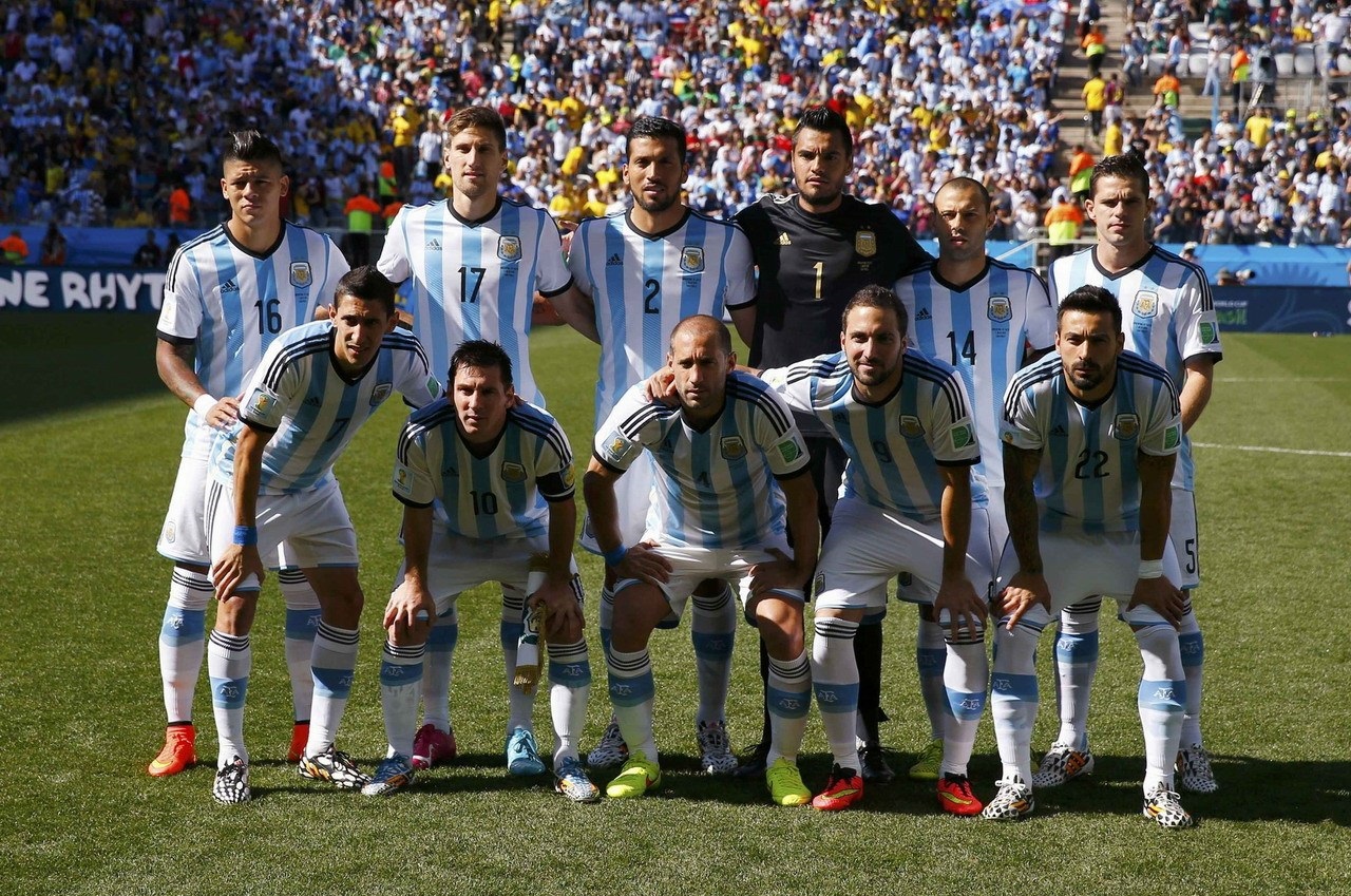 为无球踢人 为无球踢人